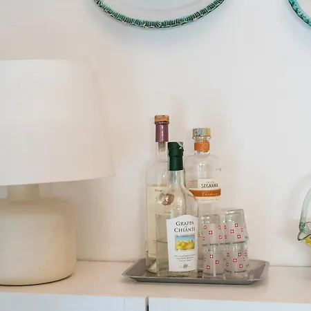 Comfy Unit Suitable For Work Patio Appartement *