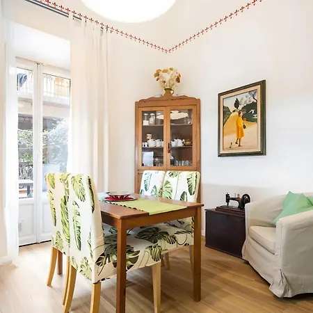 Comfy Unit Suitable For Work Patio Appartement