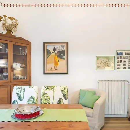 Comfy Unit Suitable For Work Patio Lejlighed