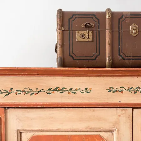 Comfy Unit Suitable For Work Patio