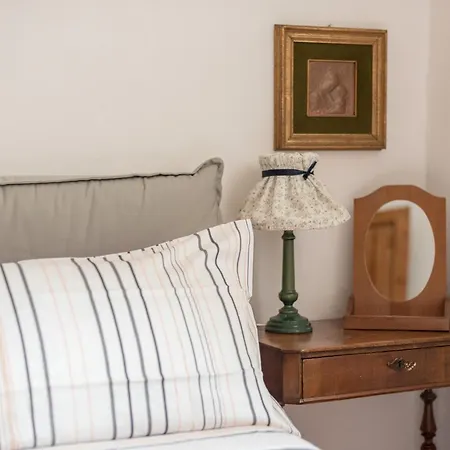 Comfy Unit Suitable For Work Patio Apartamento