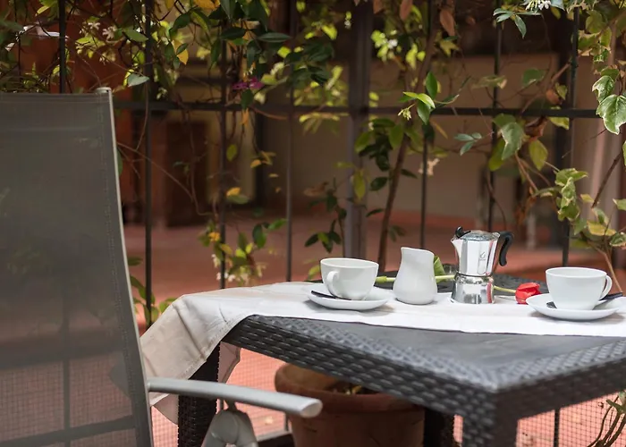 Comfy Unit Suitable For Work Patio Floransa
